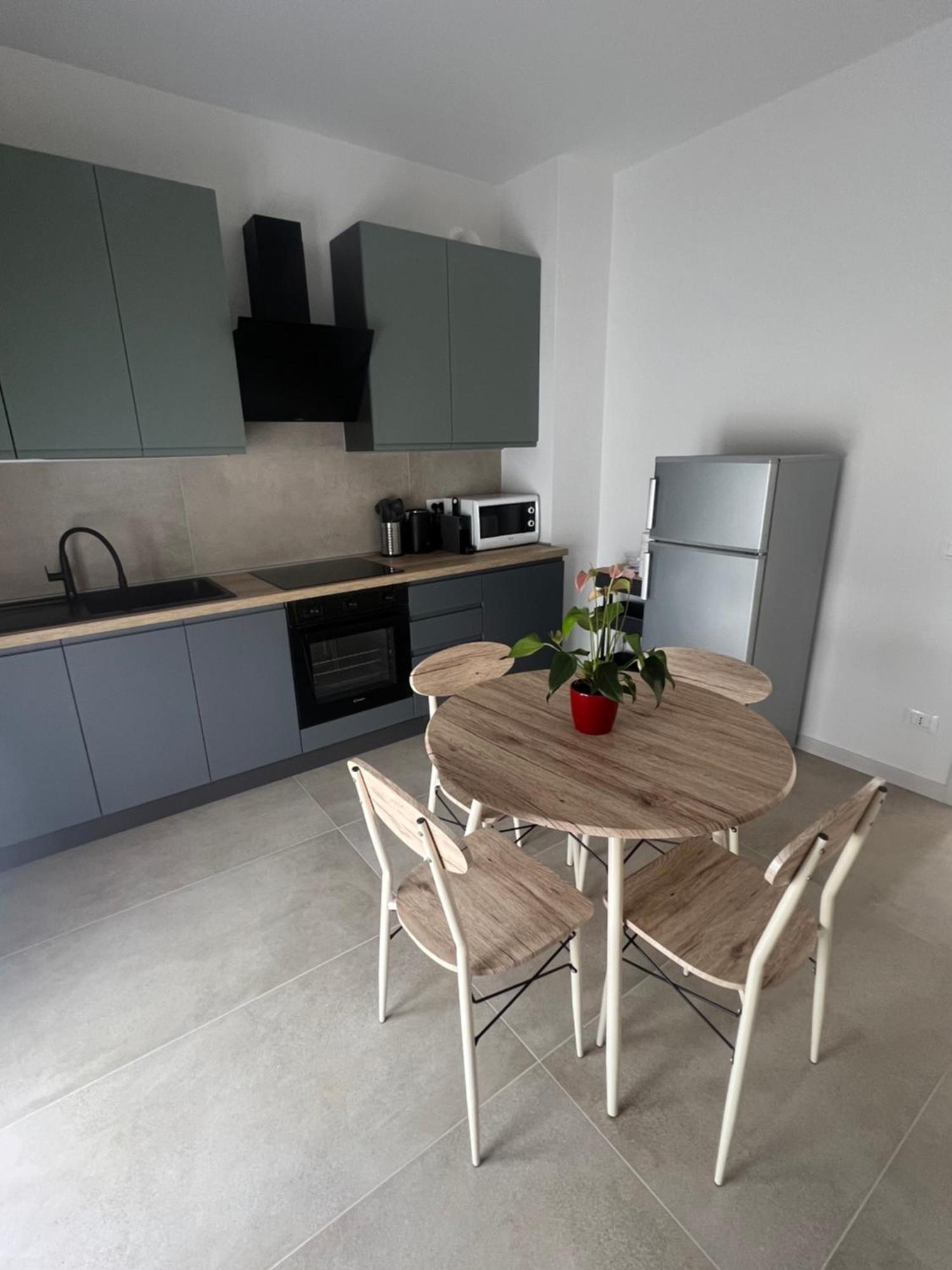 Casa Emma Apartment Бардолино Екстериор снимка